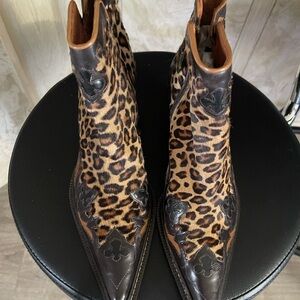 DONALD PLINER • BOOTS Print Cowboy Boots 6 new